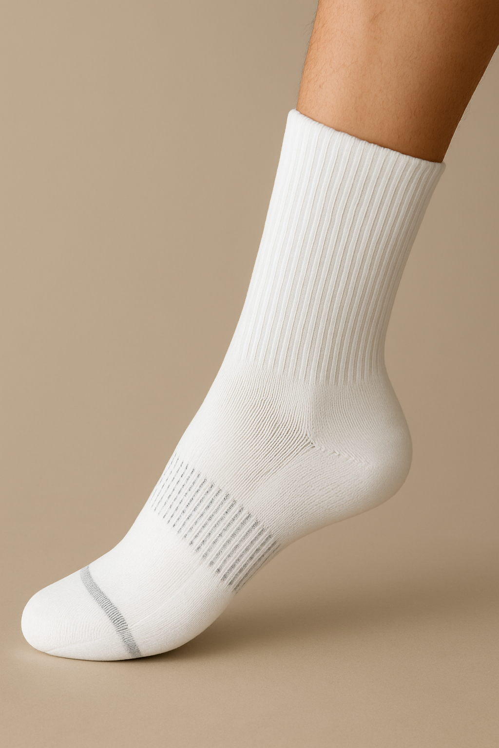 Breevar men's 3D Sports Crew Socks in white