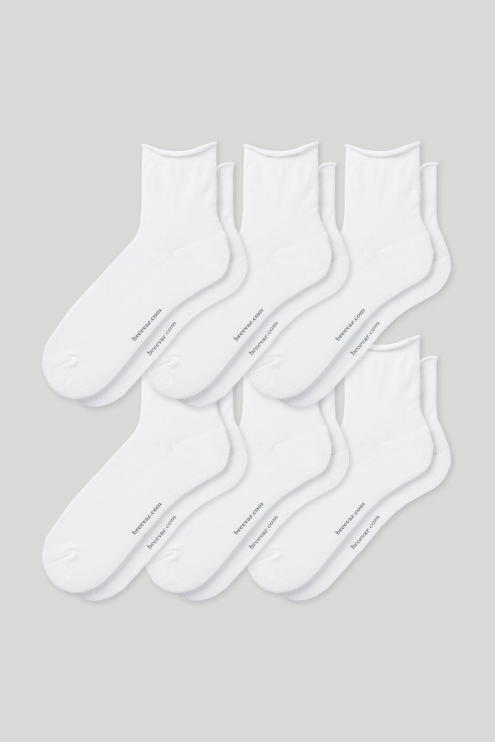 Soft women’s roll top socks with a comfortable non-binding cuff, breathable cotton blend, and classic ankle length—perfect for everyday wear.