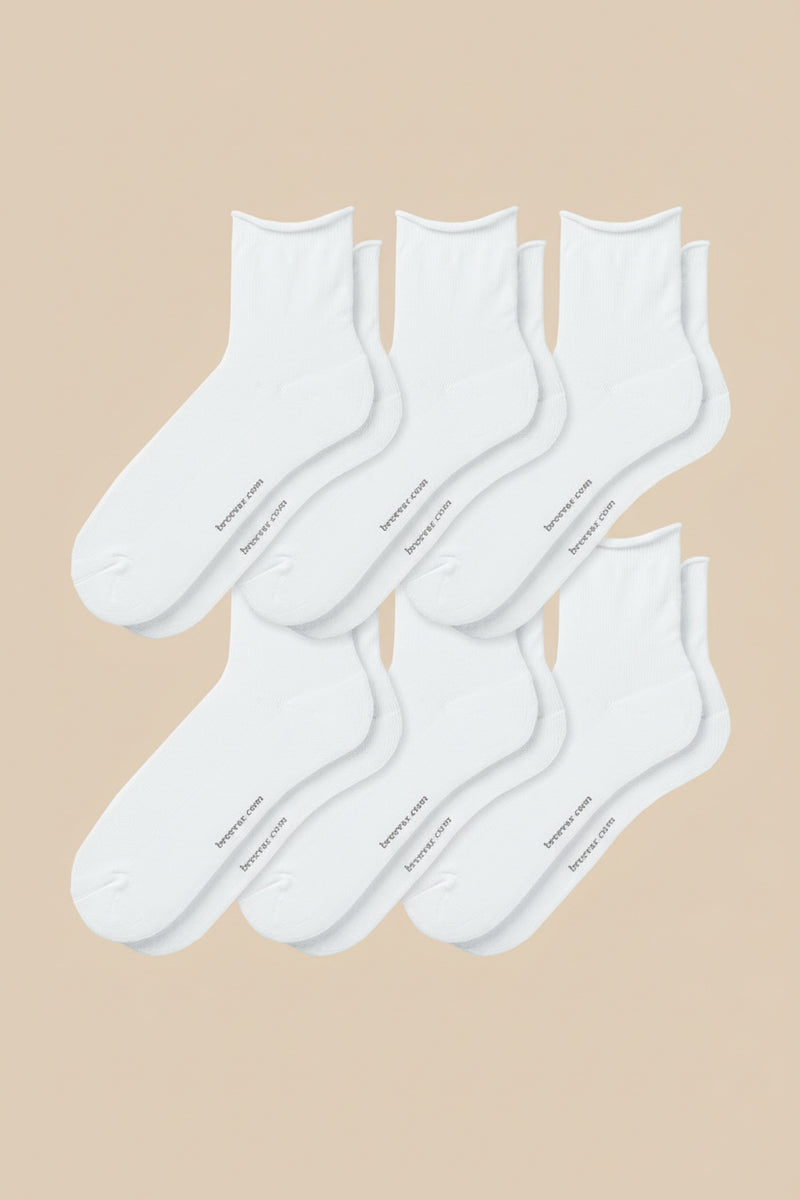 Soft women’s roll top socks with a comfortable non-binding cuff, breathable cotton blend, and classic ankle length—perfect for everyday wear.