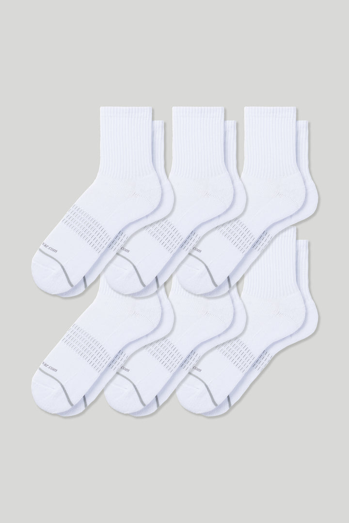 Set of three pairs of 3D sport socks with cushioned support, breathable mesh design, and moisture-wicking fabric—ideal for running, training, and daily workouts.