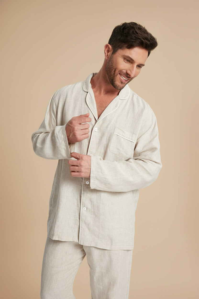 Men's long-sleeve hemp sleepwear in light color