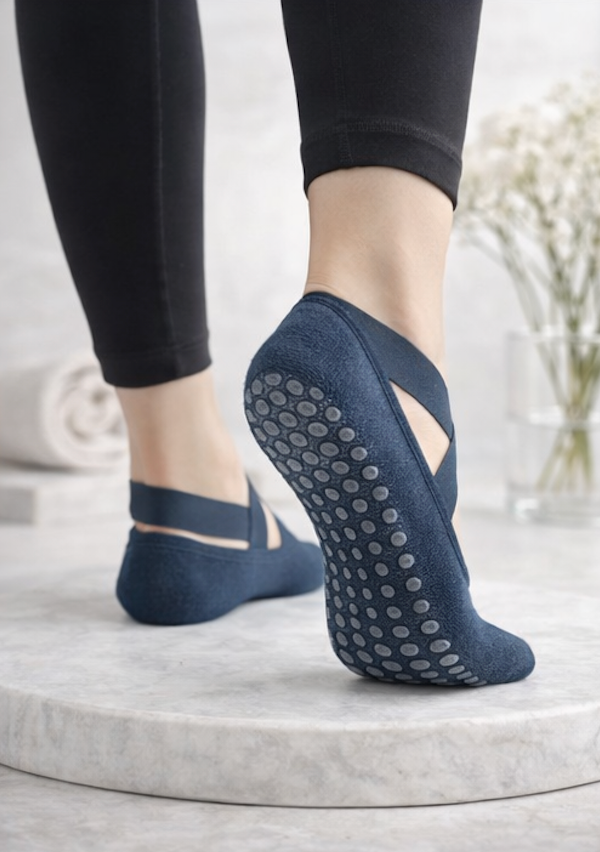 4-Pack Pilates Grip Socks for Women — silicone sole facing camera