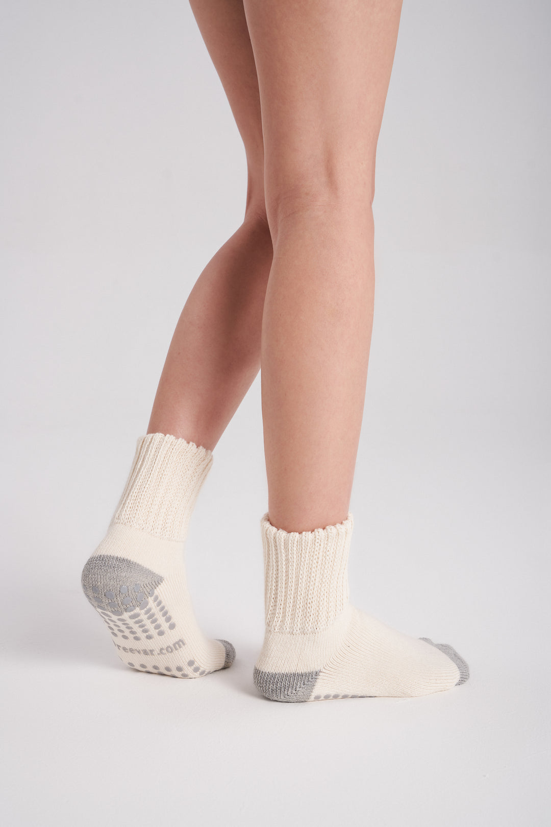 breevar women's work from home socks features