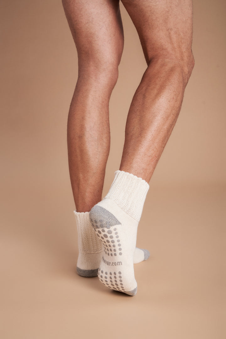 breevar women's work from home socks features